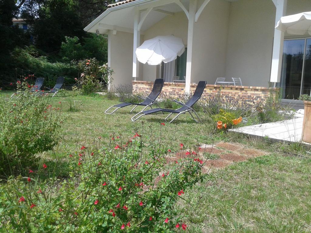 Chambres "Blanches" , Batiment Secondaire Hotel La Caravelle, Vue Jardin Biscarrosse-Plage Exterior foto